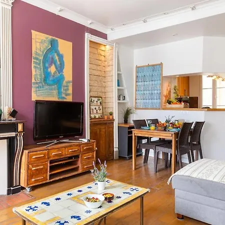 Appartamento De 3 P, Baroque Et Vues Sur Toits Du Marais