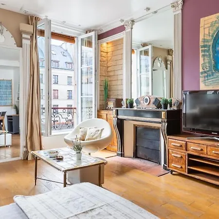 De 3 P, Baroque Et Vues Sur Toits Du Marais Appartamento